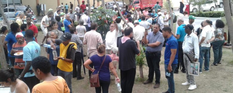 Ciudad Alternativa se preocupa por campesinos/as frente al Palacio