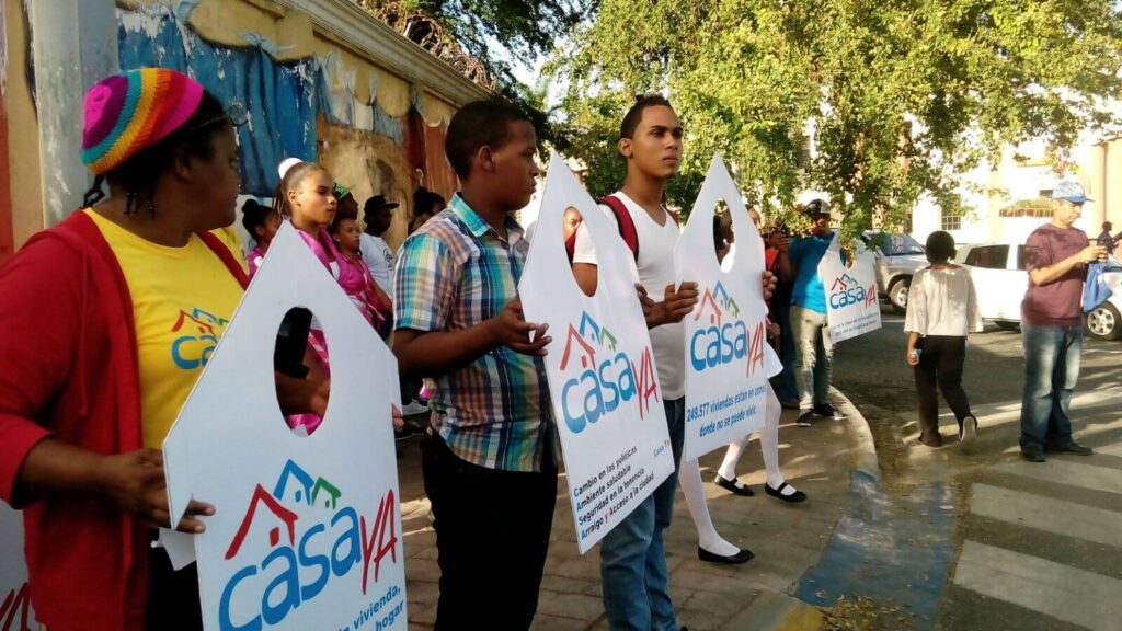 #CasaYa arrancó 2016 frente al Palacio exigiendo Ley de vivienda