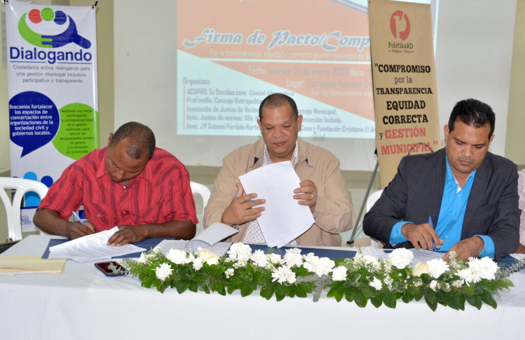 Aspirantes a la Alcaldía de Santo Domingo Norte firman compromiso