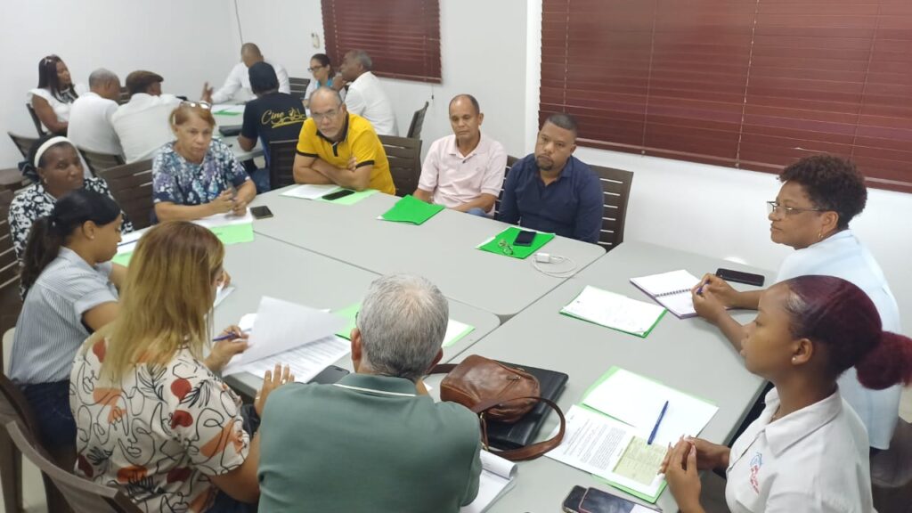 Organizaciones analizan anteproyecto de Ley de Economía Social y Solidaría