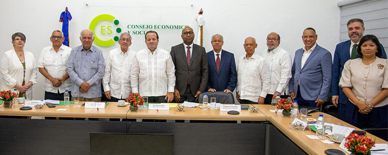 El Comité de Coordinación General del CES revisa el «Informe final del diálogo sobre la crisis haitiana y sus implicaciones para la República Dominicana»