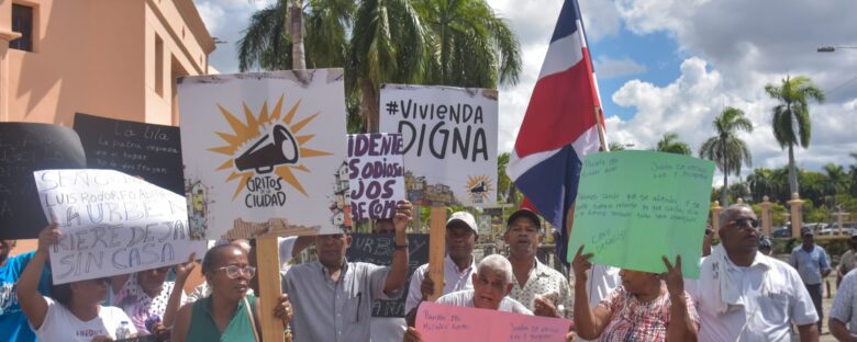 Comunidades urbanas exigen el cese de los desalojos forzosos en el Día Mundial del Hábitat